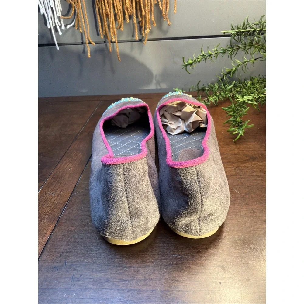 Report Brown Suede Round Toe Ballet Flats Rhinestone Bow Slip-On Women's US 6.5
